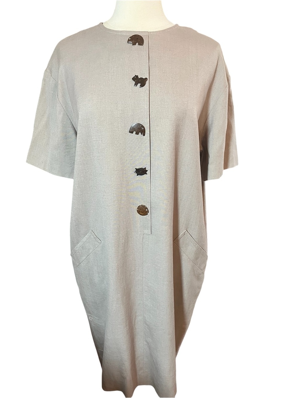 Vintage Evan Picone Light Beige Short-Sleeve Midi Dress animal buttons size 16
